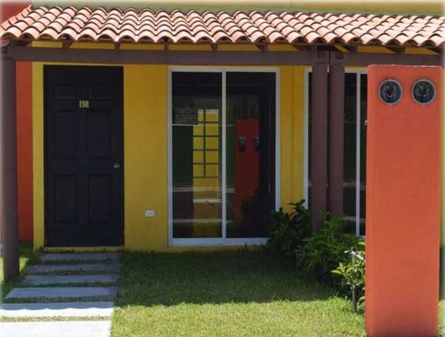3 de 8