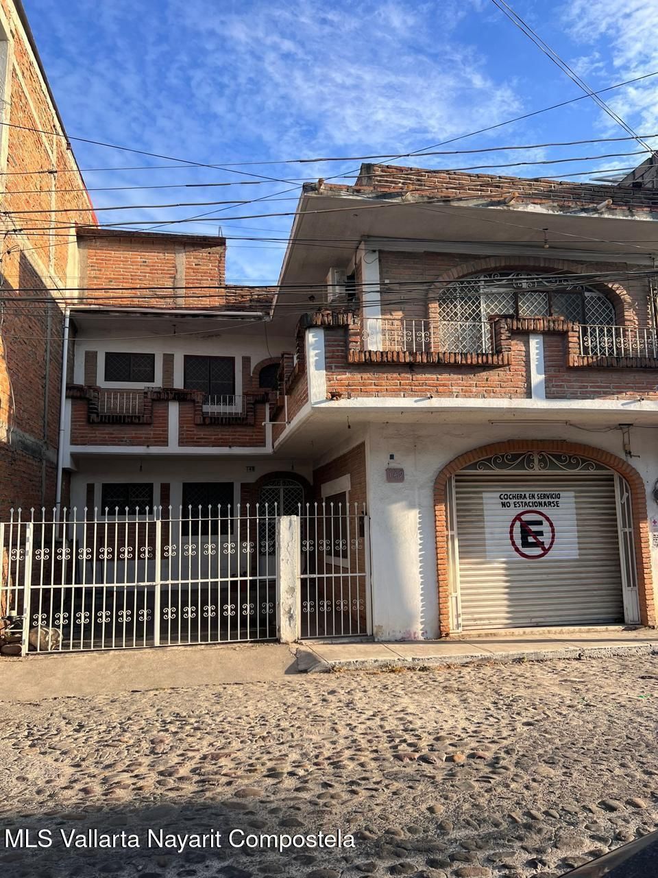 3 de 16
