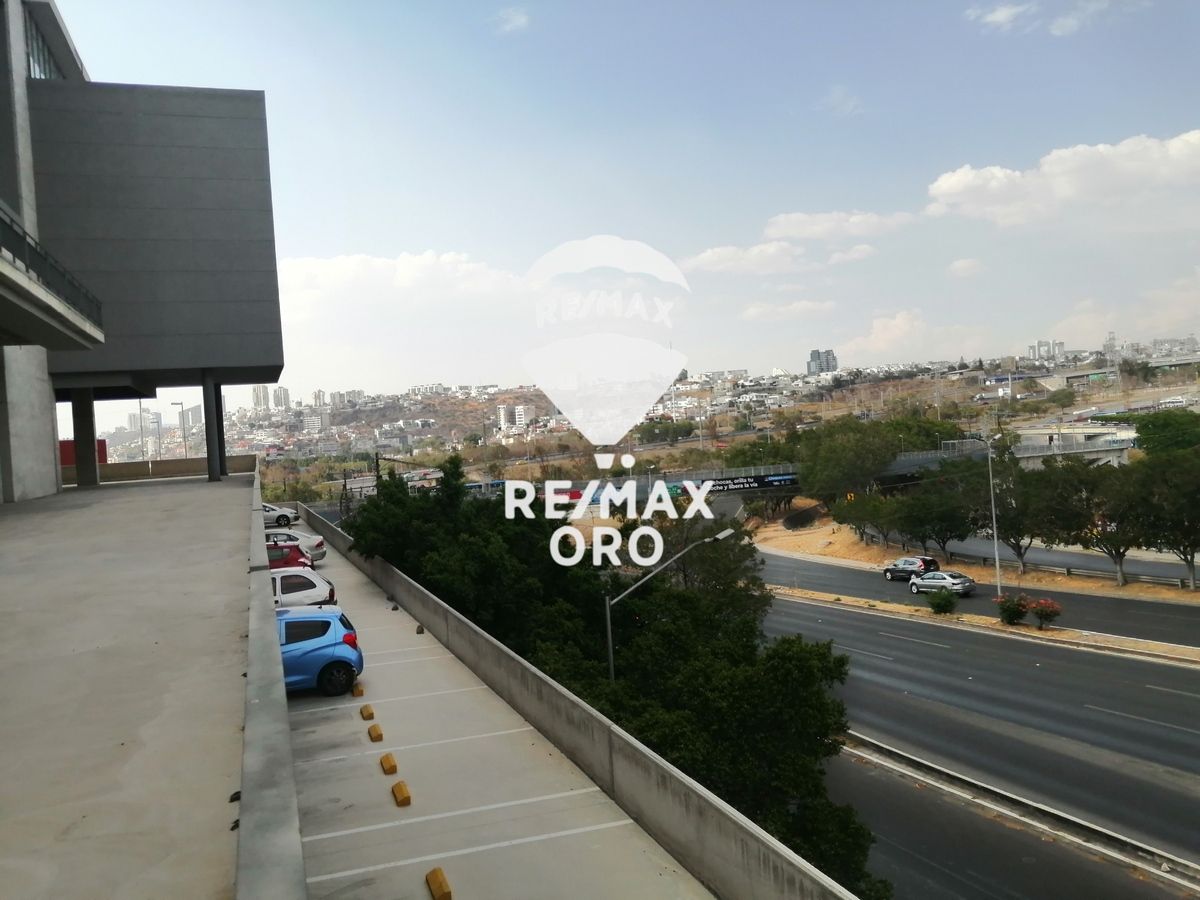 13 de 17