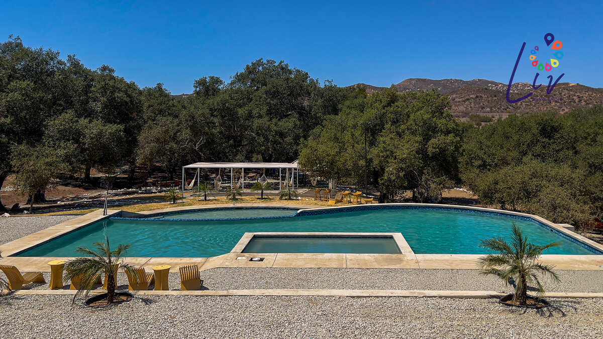 3 of 33: Piscina, Jacuzzi, Chapoteadero