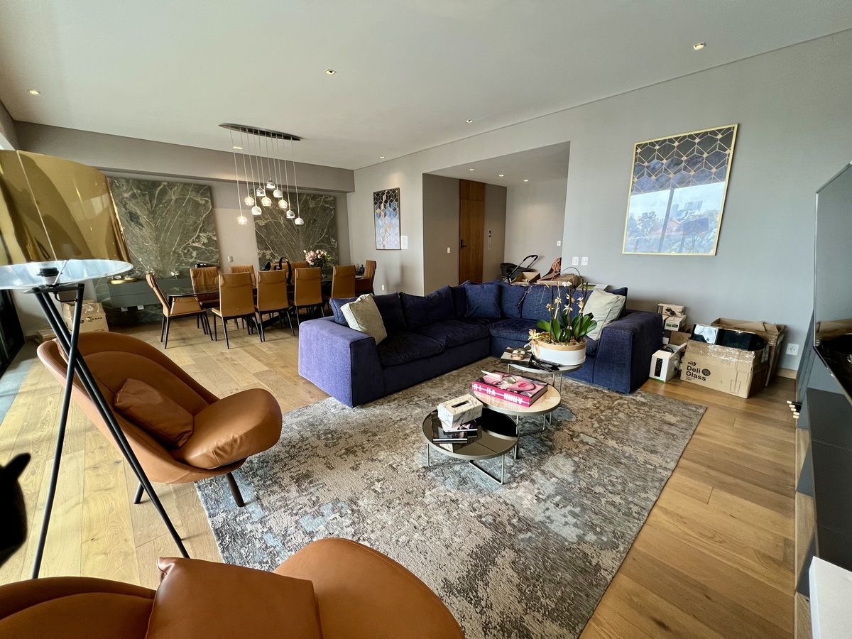 1 de 30: Sala y comedor