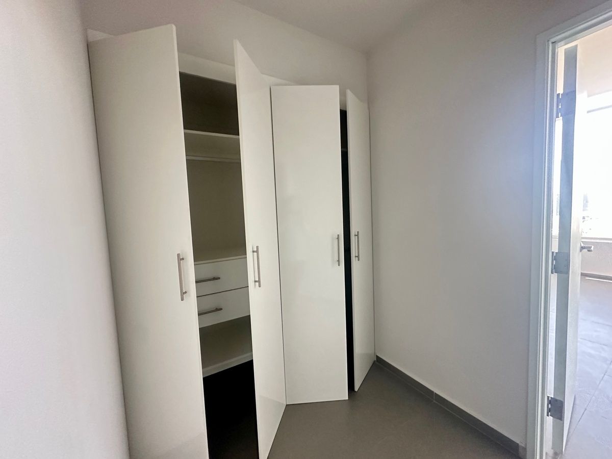 3 de 15: vestidor1