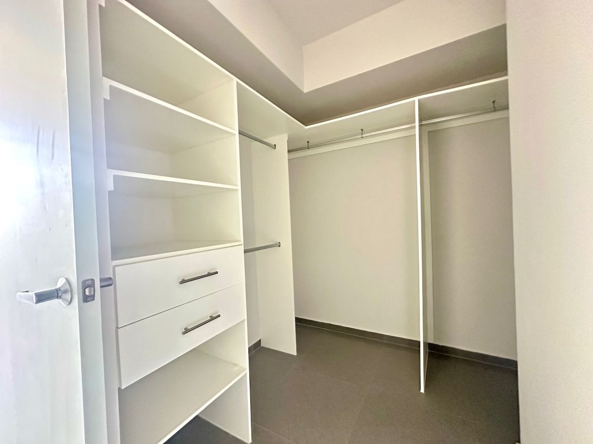 10 de 15: vestidor