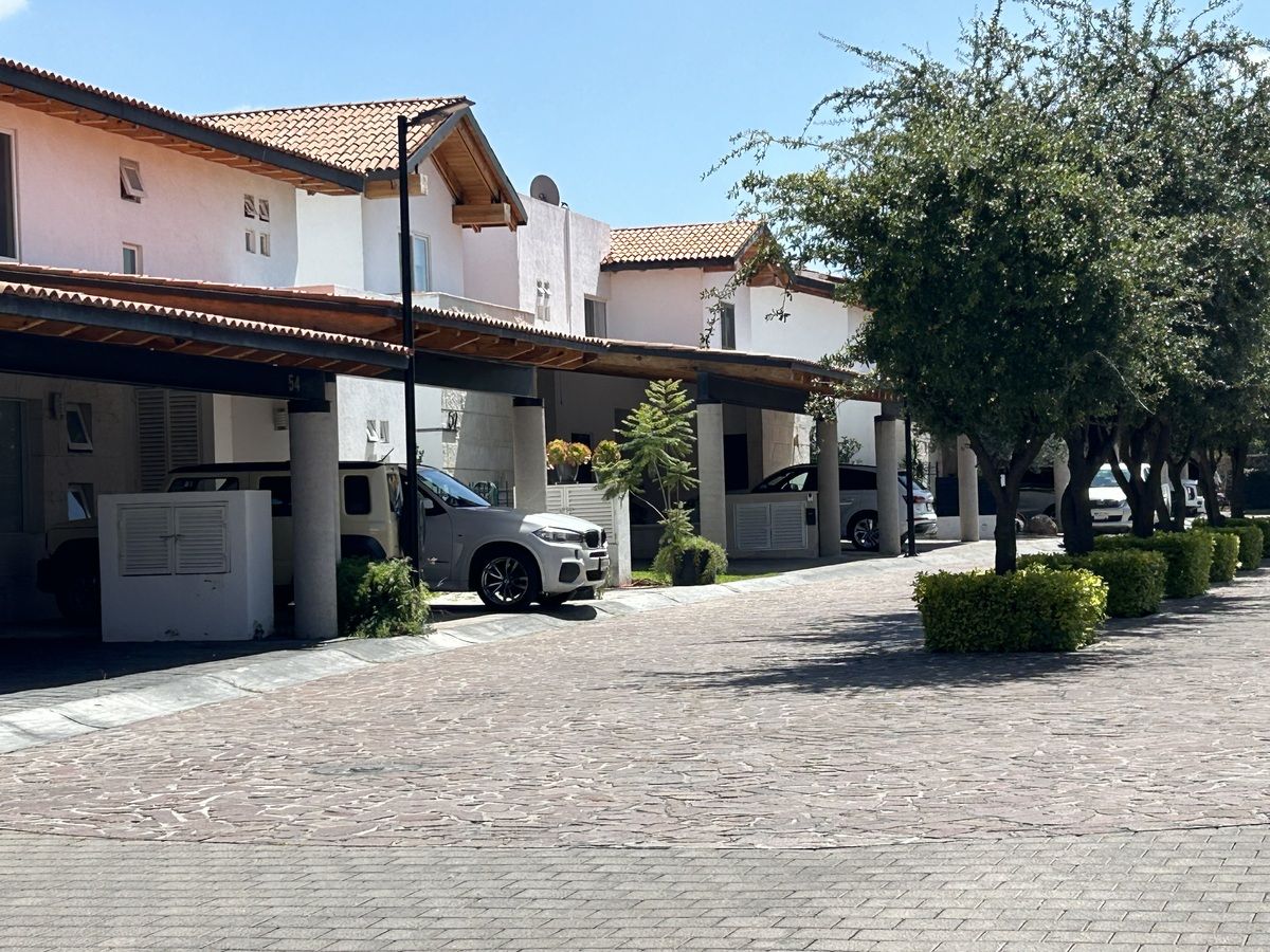 2 de 4