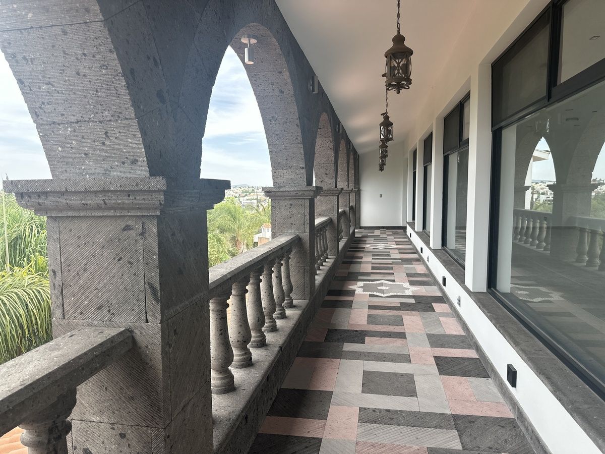 5 de 8
