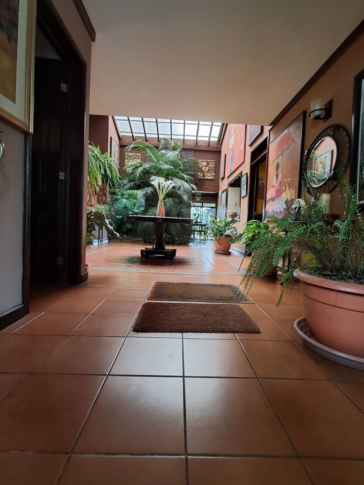 1 de 31: Lobby ingreso