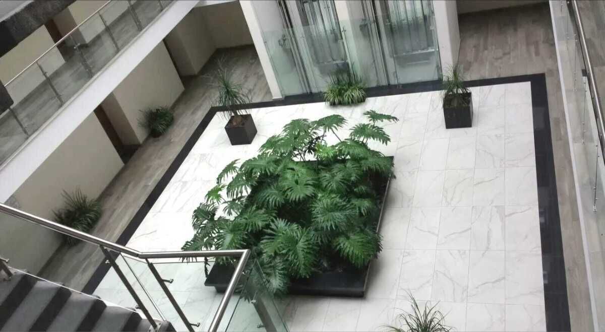 10 de 12: Patio Central