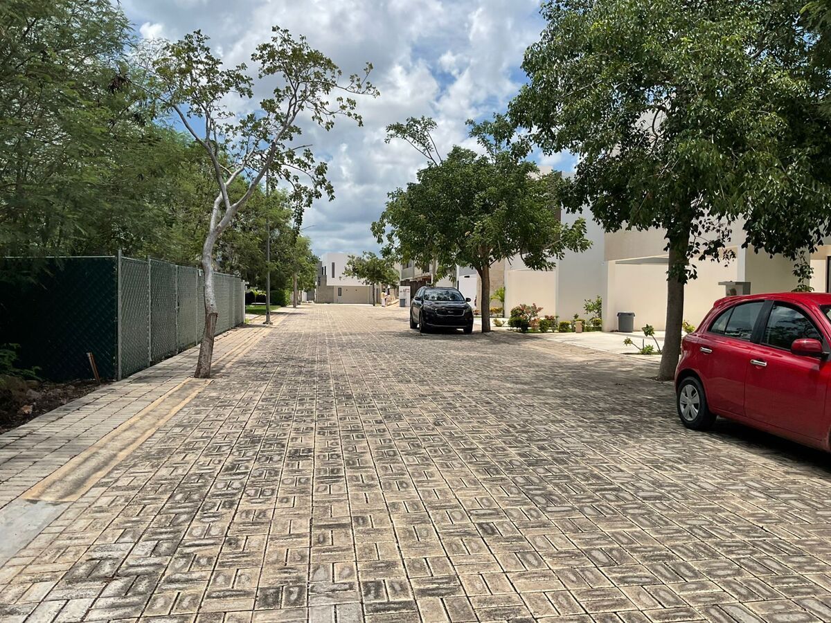 14 de 28: Avance de obra al  30 Julio 2025