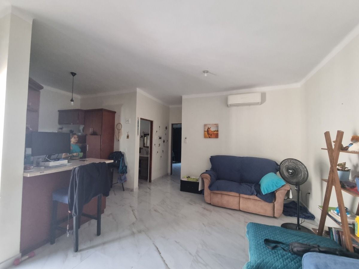 4 de 14: Sala