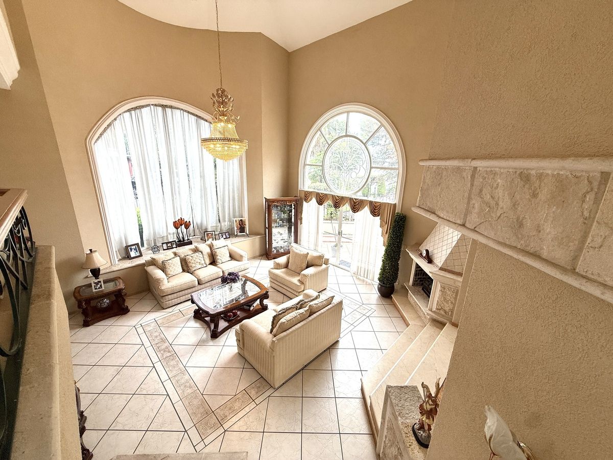 1 de 26: Sala
