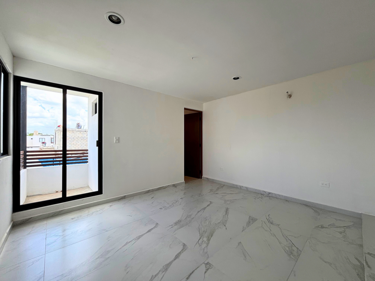 12 de 15: Segunda Habitación