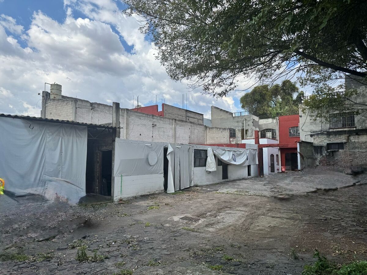 3 de 18