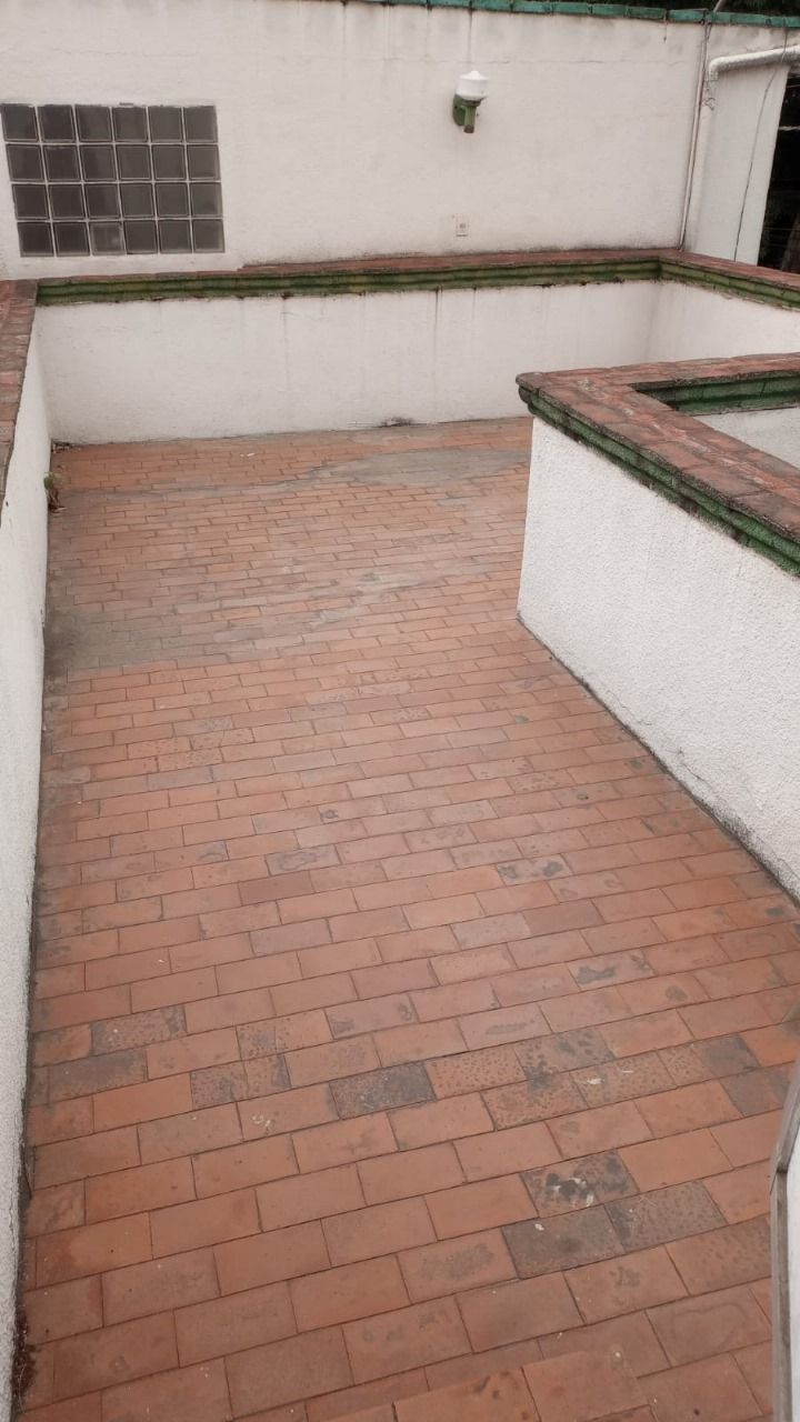 2 of 31