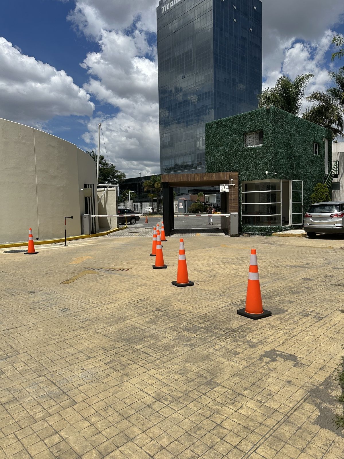 3 de 30