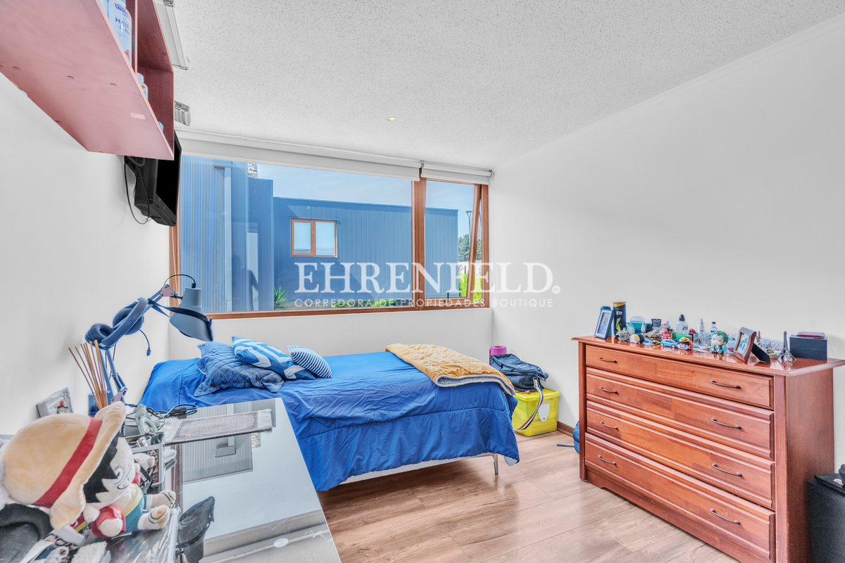 26 de 40: Dormitorio 3