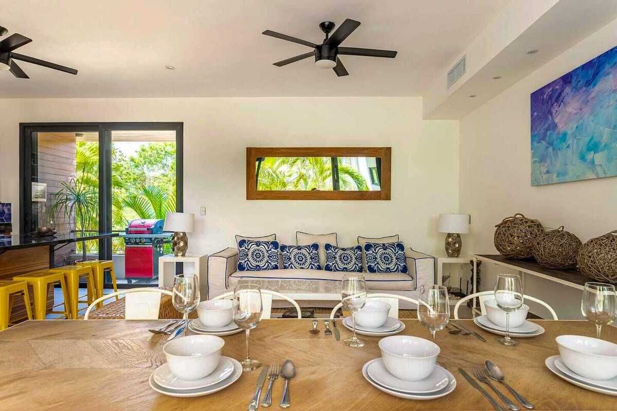 11 de 18: Sala comedor