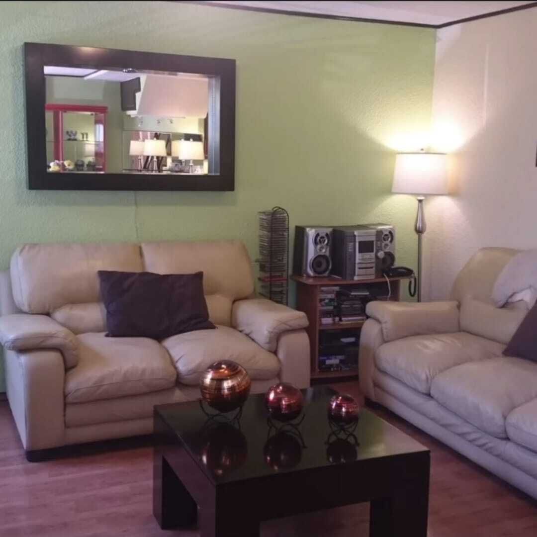 4 de 9