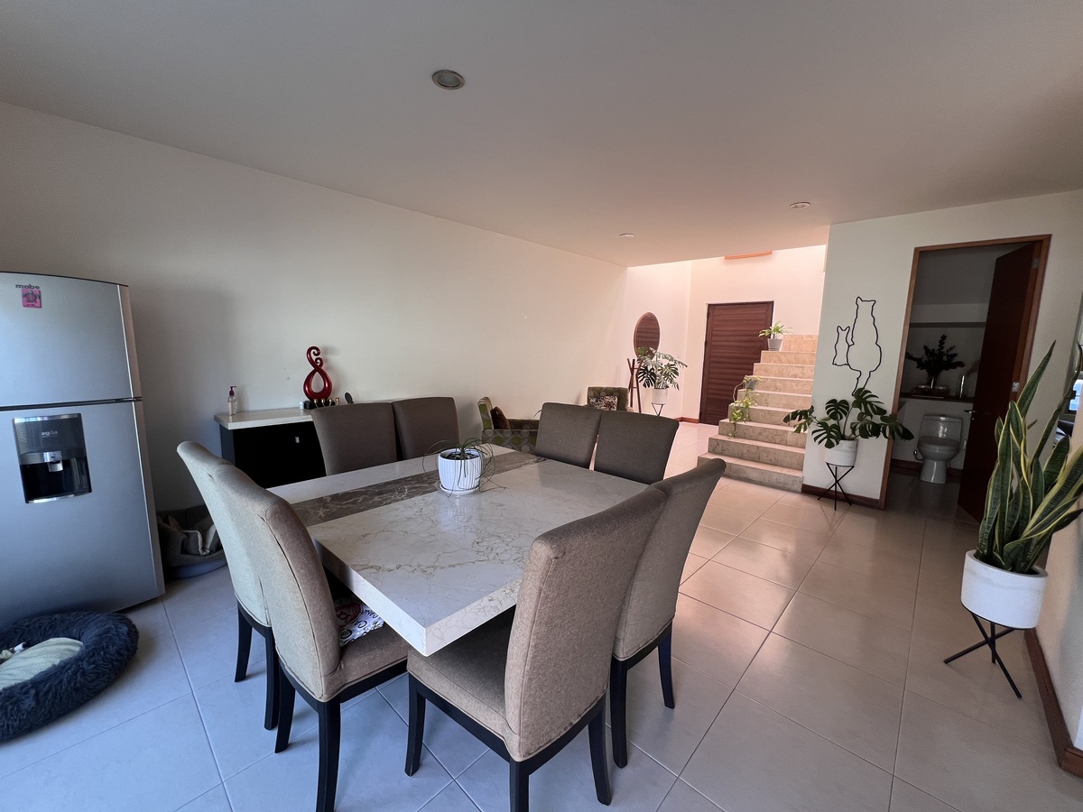 5 of 17: COMEDOR