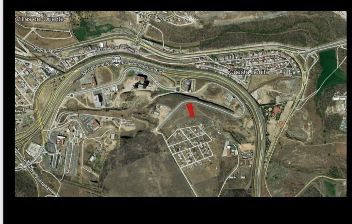 Venta de Terreno en Ave Paseo Monte Miranda Ote - foto 2