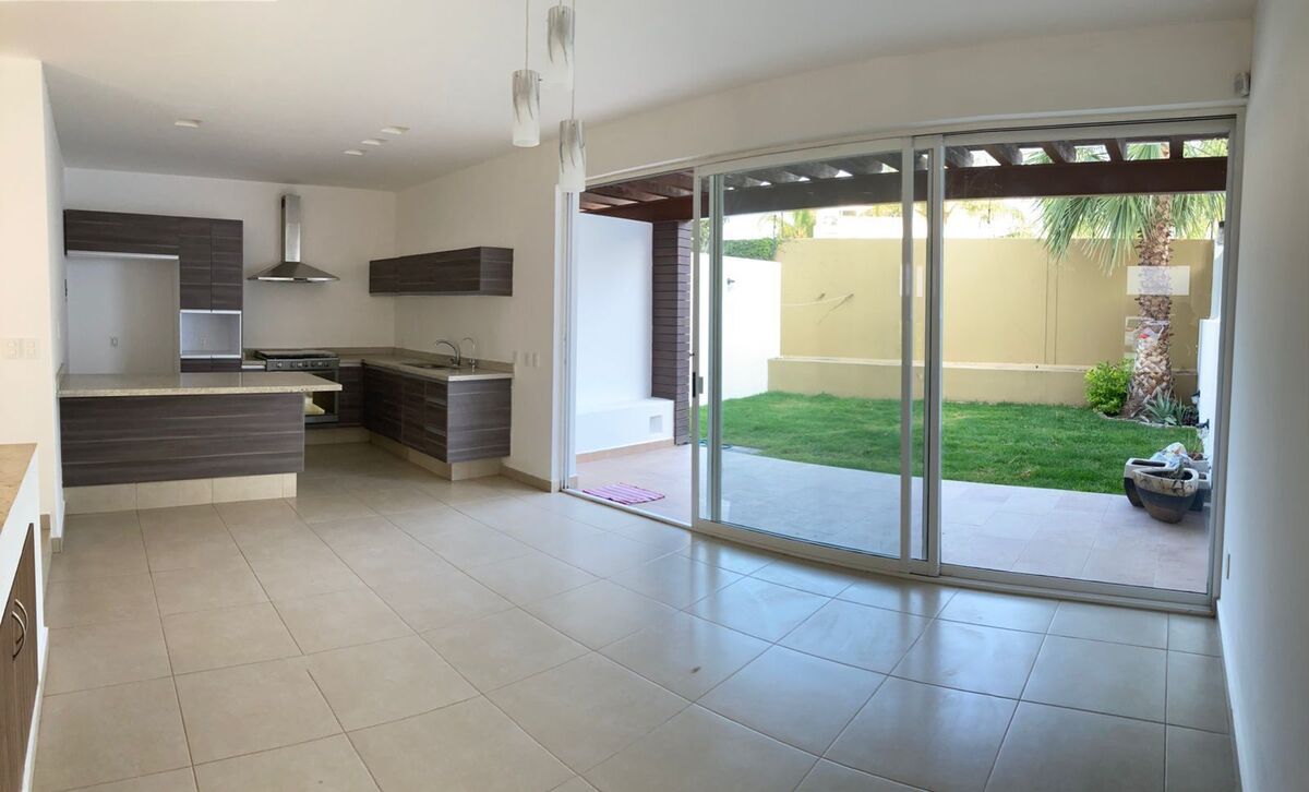 2 de 10: estancia comedor / cocina