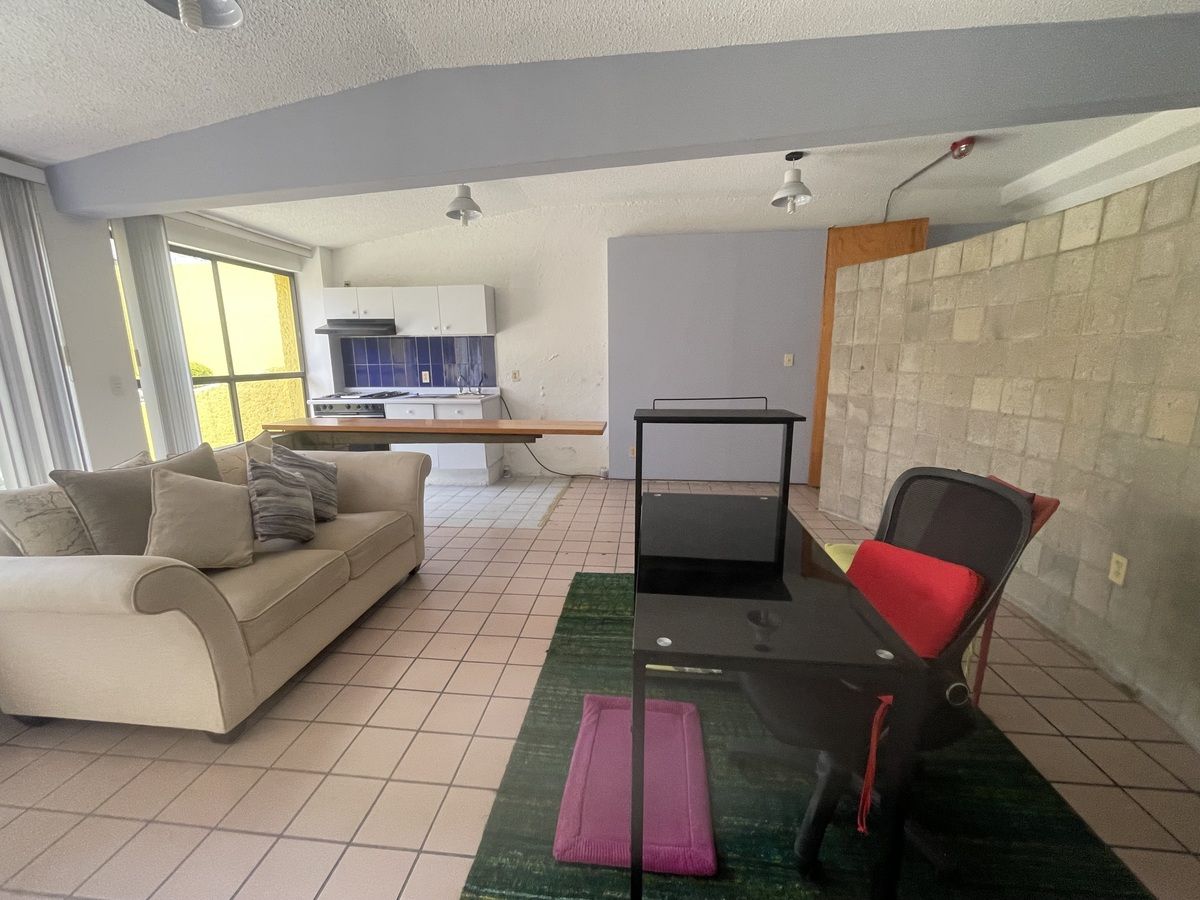 2 de 16: Sala