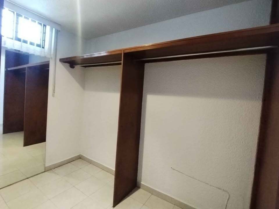 4 de 17