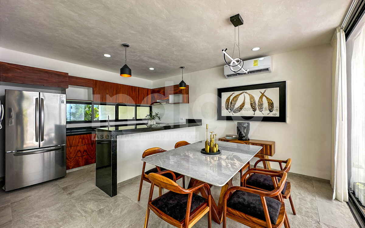 7 de 45: Comedor / Cocina