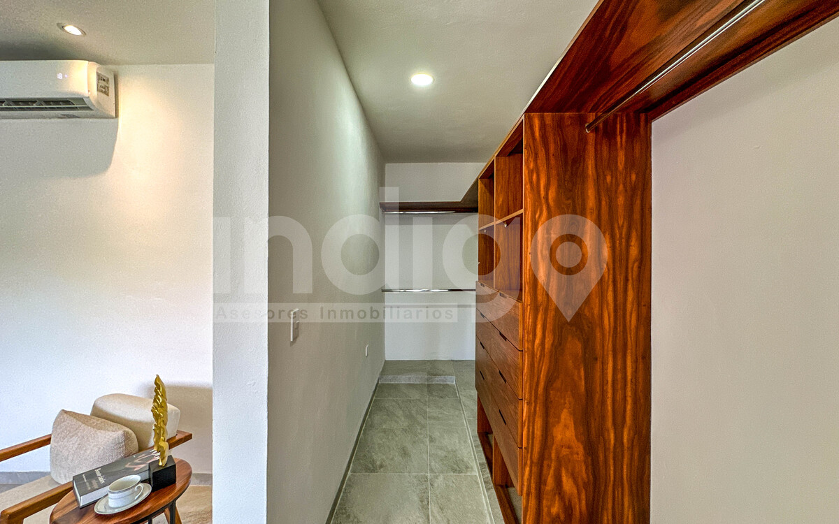 25 de 45: Vestidor Recámara Principal