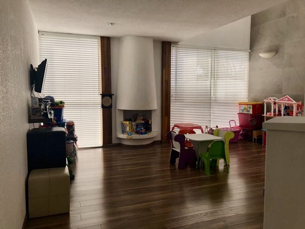 Estudio/Cuarto de TV