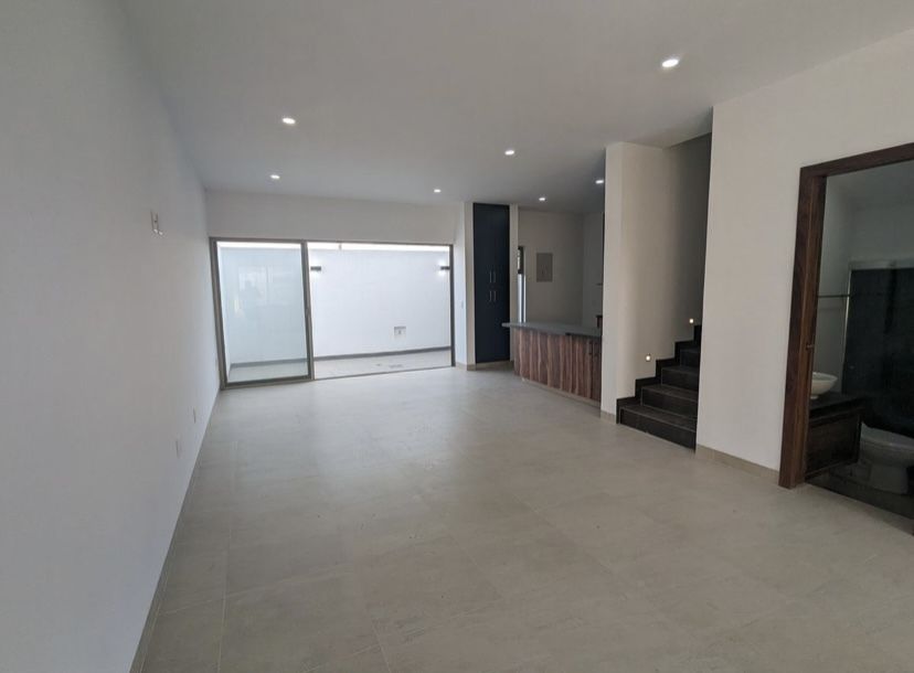2 de 44: Sala Comedor