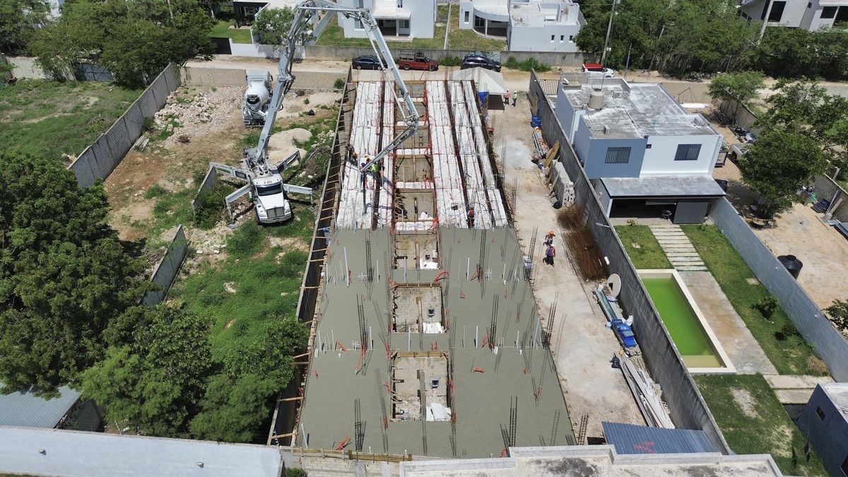 13 de 14: Avance de obra