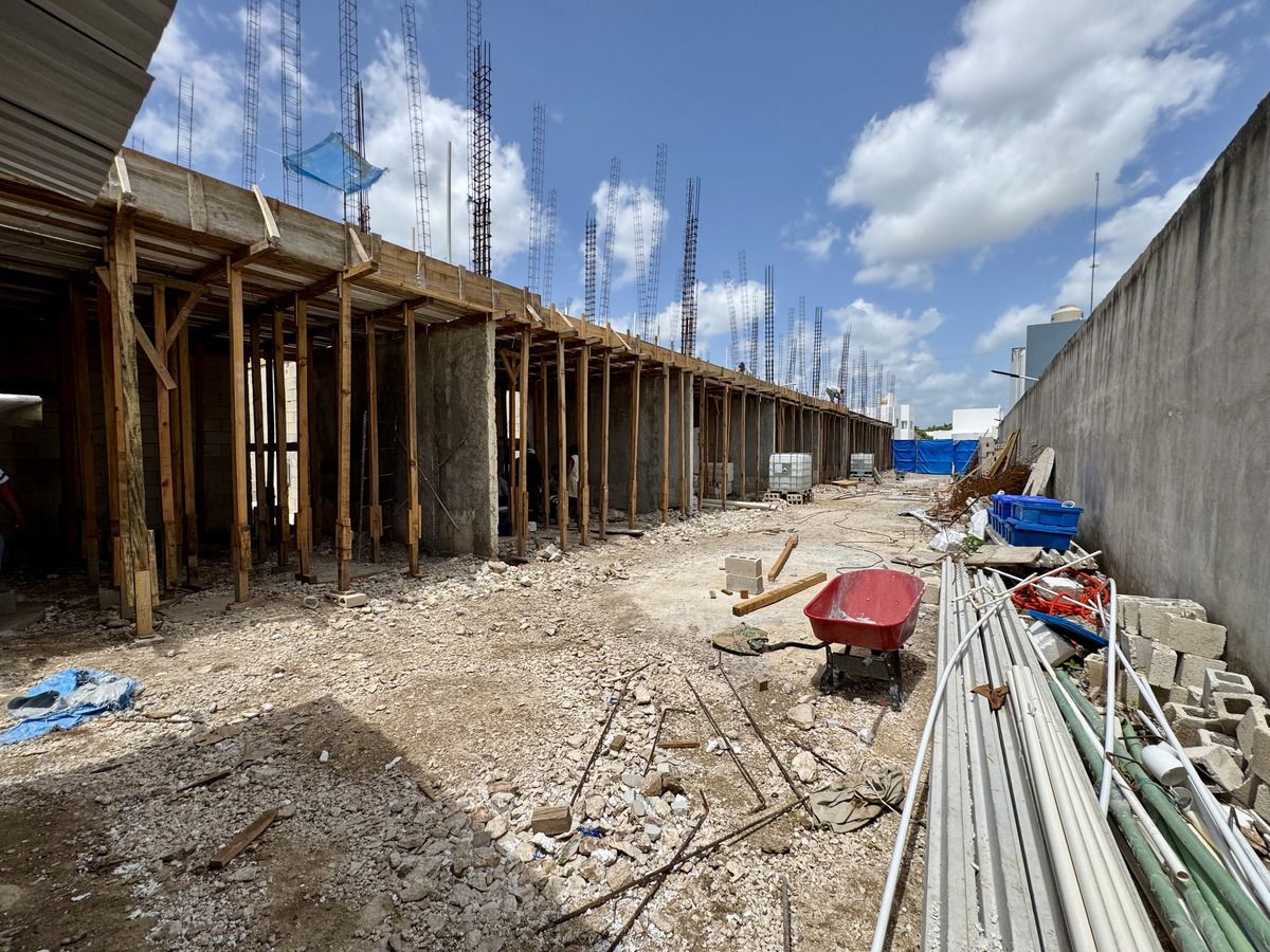 12 de 14: Avance de obra