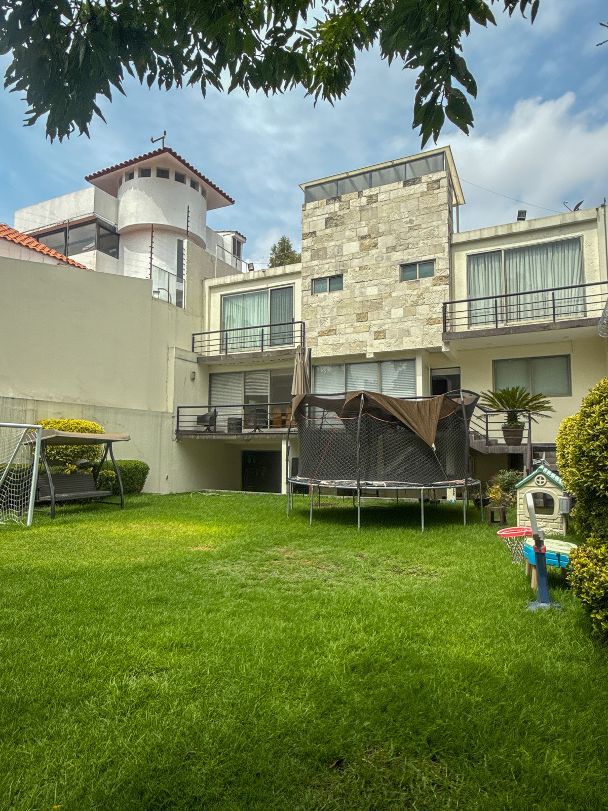 1 de 23: Jardín