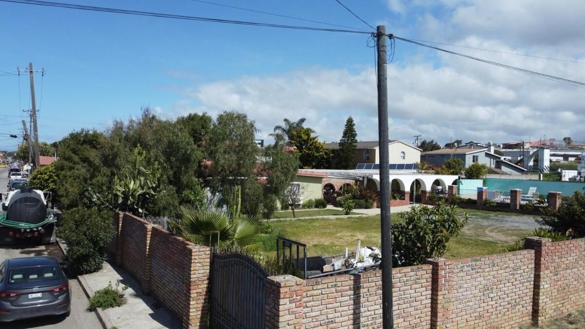 1 de 28