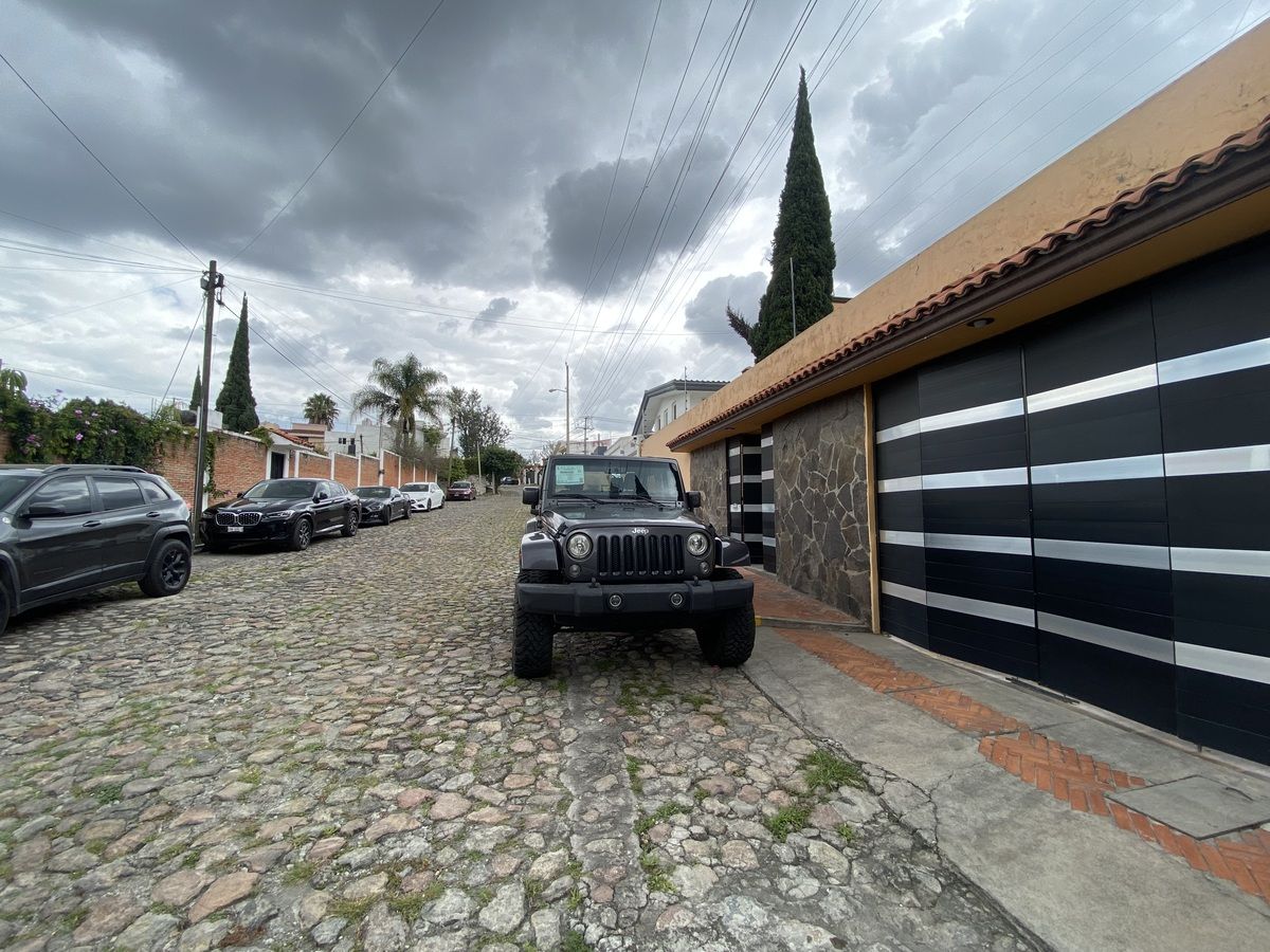3 de 12