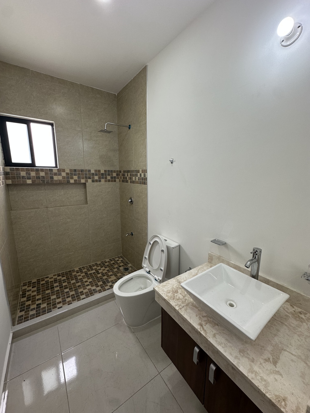 4 de 11: Baño completo