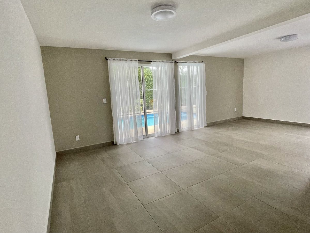 12 de 28: Sala