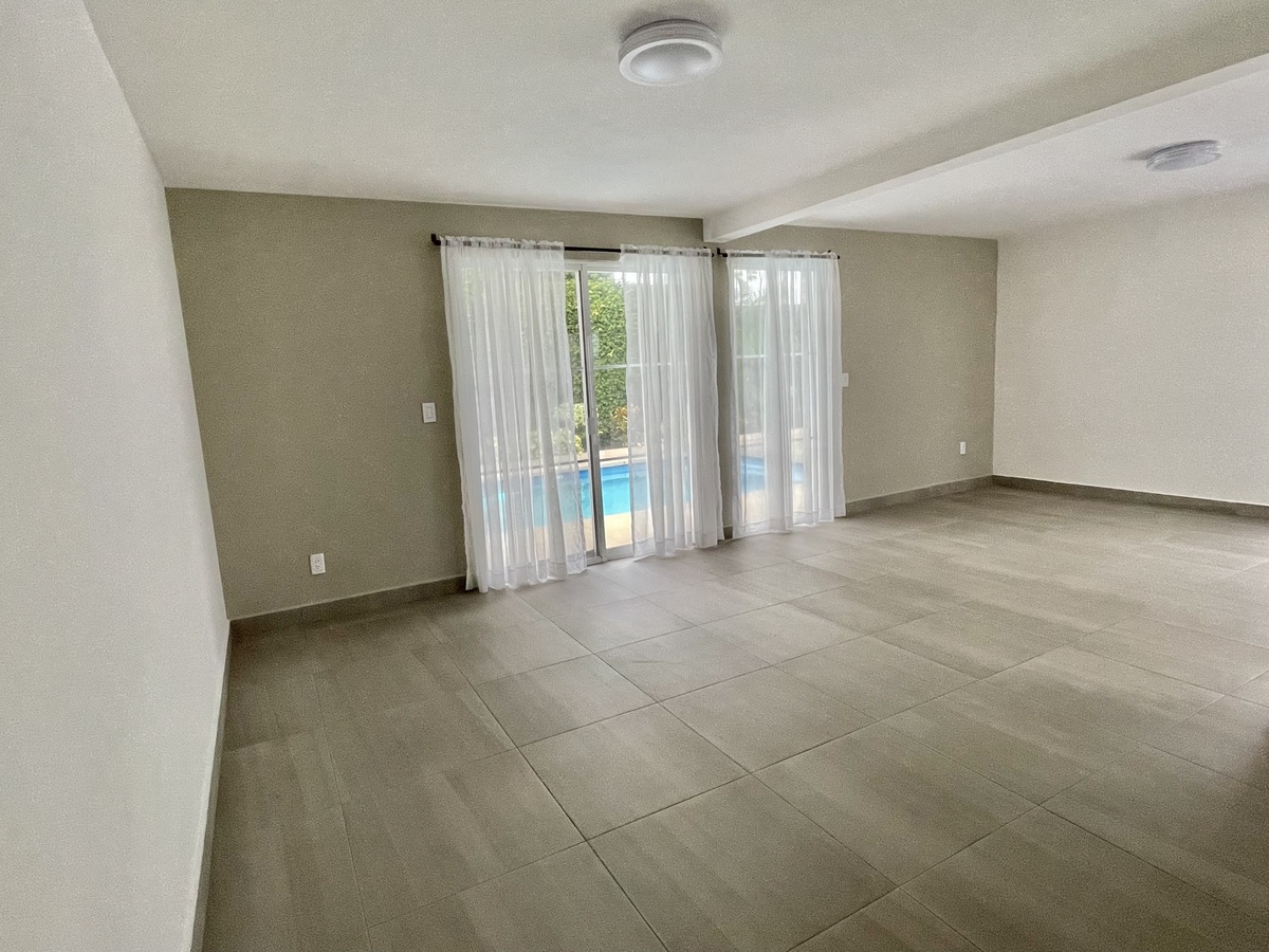11 de 27: Sala