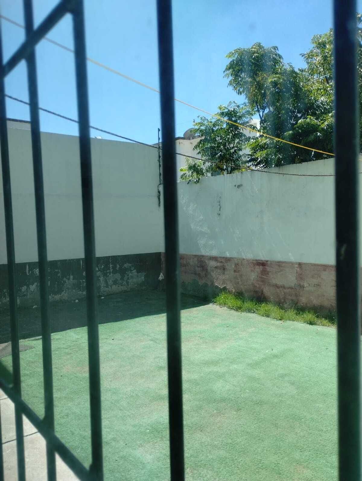 9 de 12