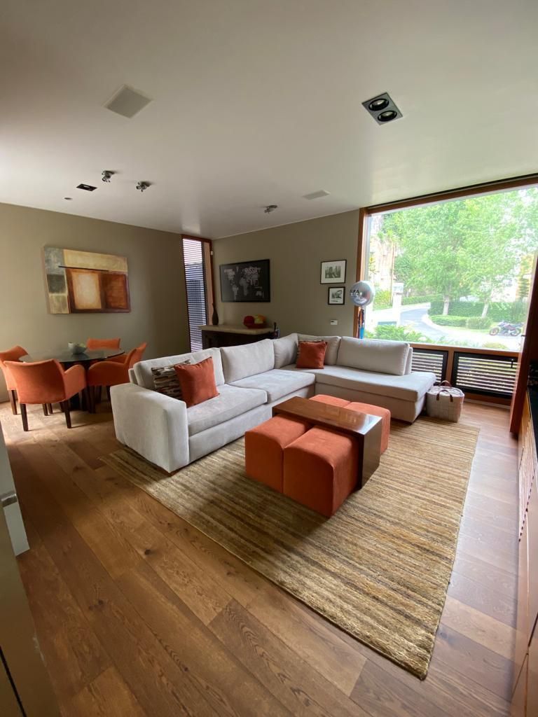 7 de 18: Salon de TV