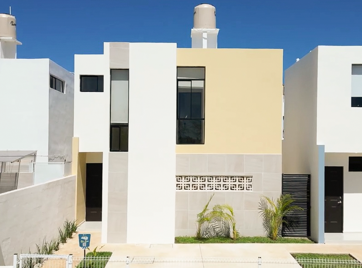 1 de 10: Fachada Principal