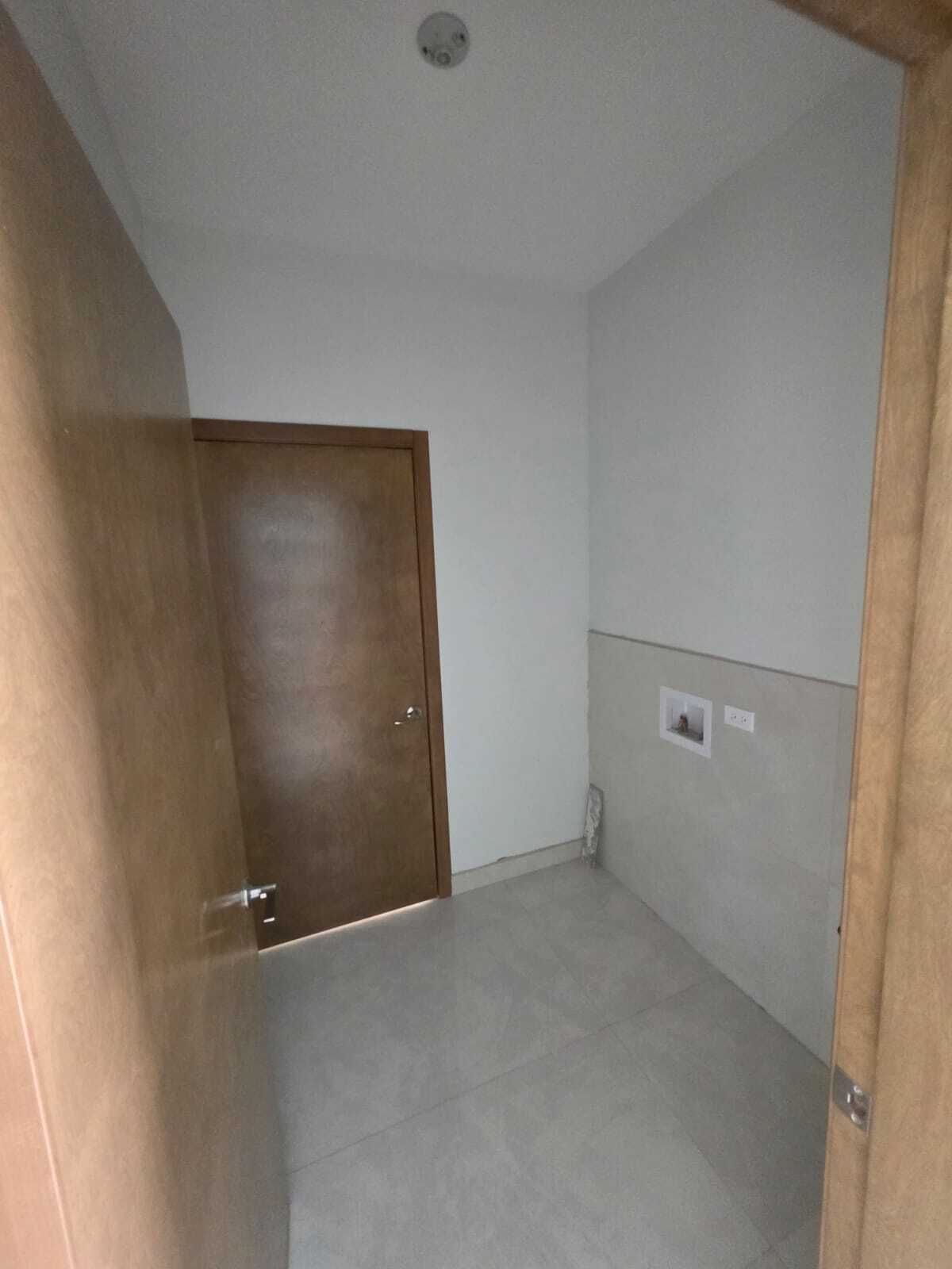 4 de 28: CUARTO DE LAVADO
