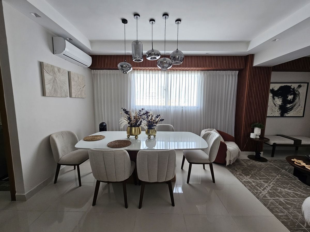 3 de 12: Comedor