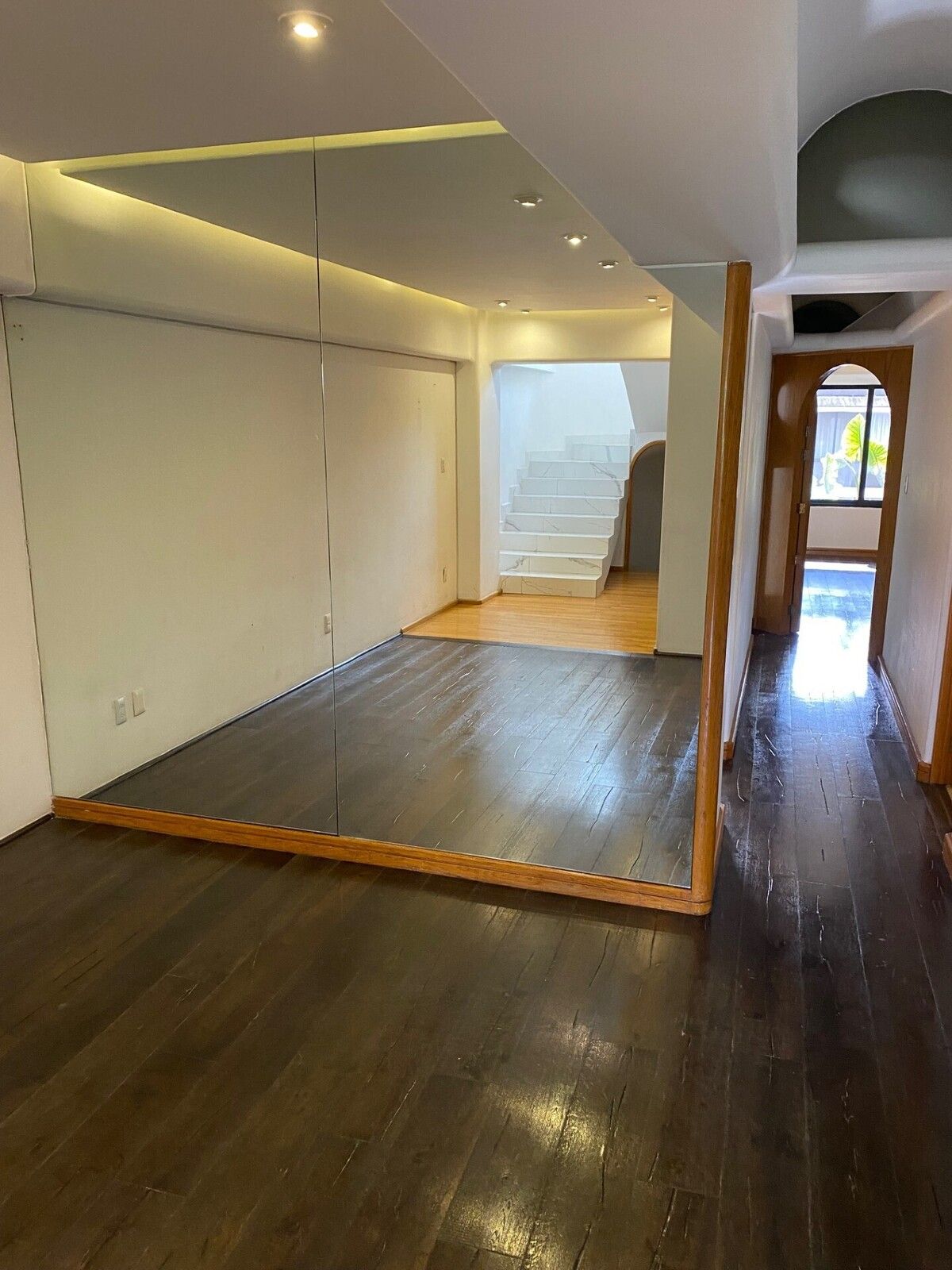 24 de 50: Family room