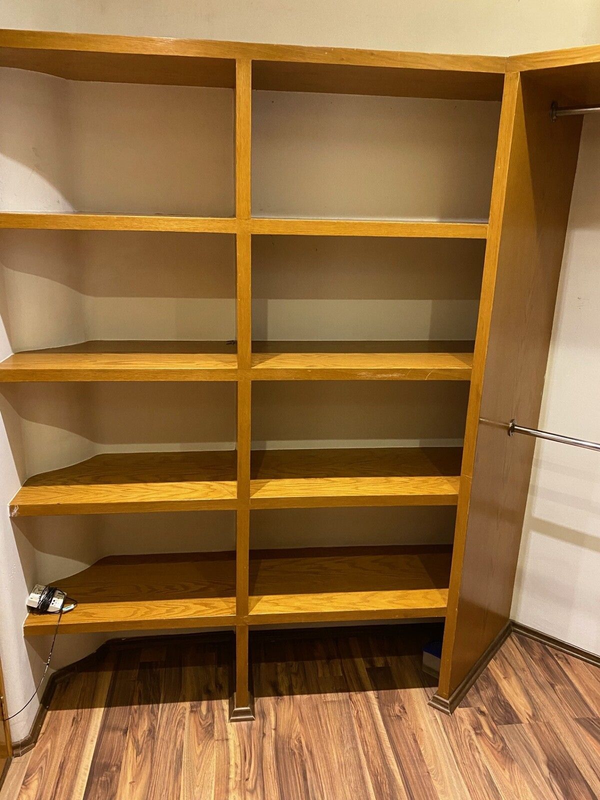 43 de 50: Vestidor recámara secundaria