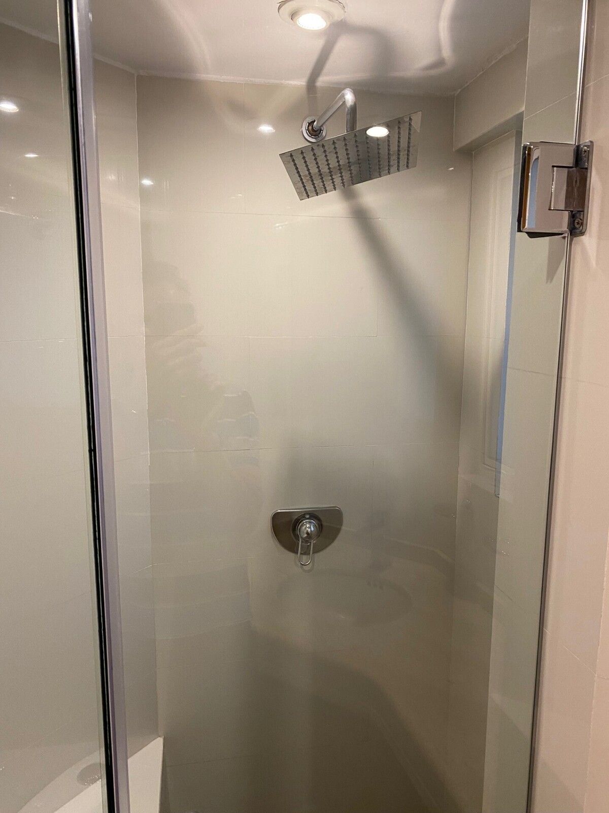 48 de 50: Baño compartido recámaras