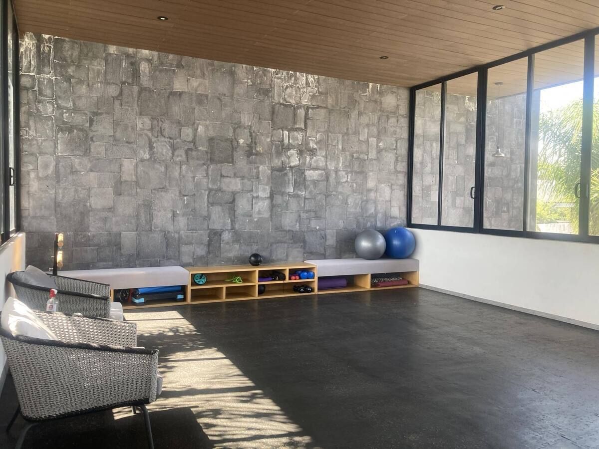 17 of 22: Área de Gym amenidades