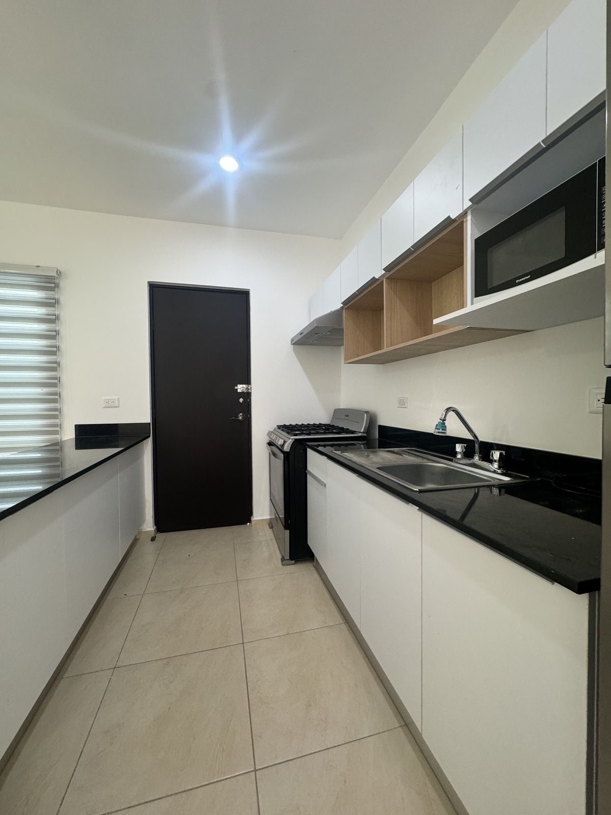 6 of 26: Cocina
