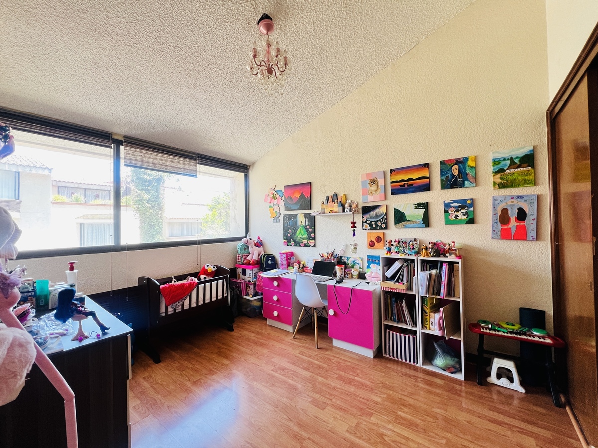 24 de 27: habitacion secundaria