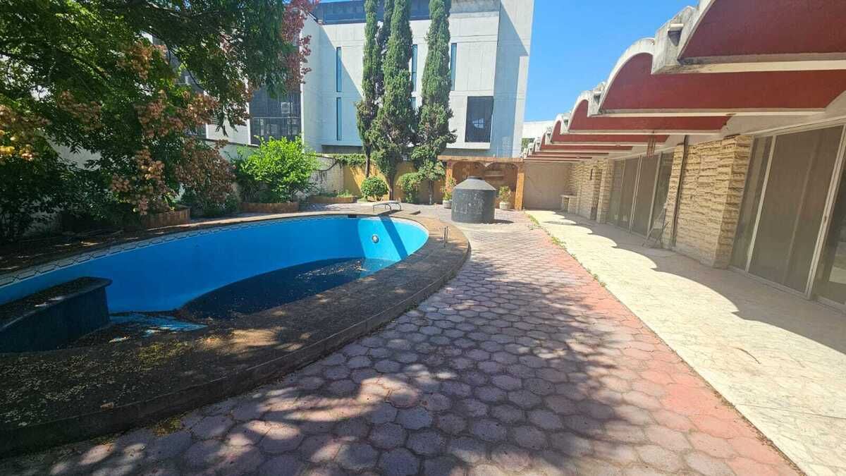 11 de 16